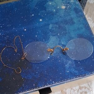 Gold Rimless Round Pince-Nez Nose Clip Glasses - Clear Lenses